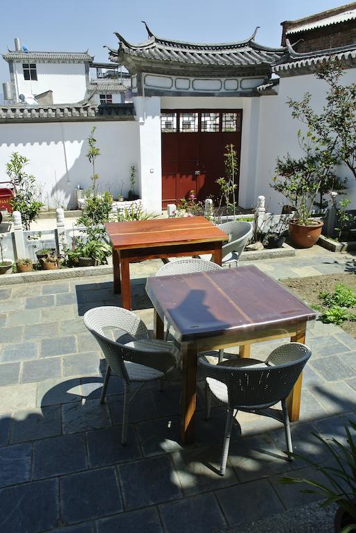Bed and Breakfast Hidden Garden Dali Dali  Exterior foto